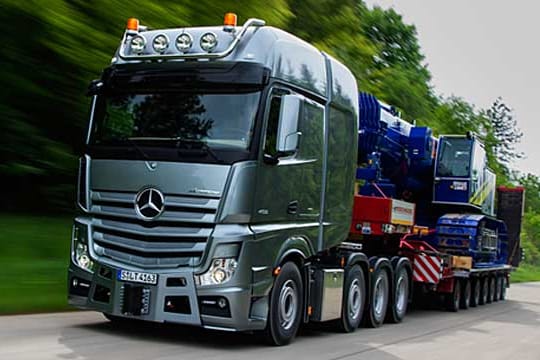 Mercedes-Benz Actros SLT