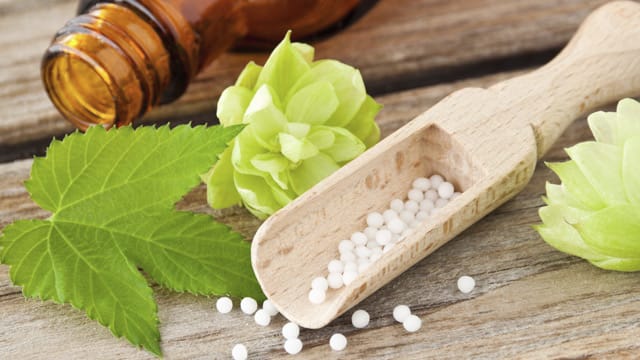 Eine homöopathische Reiseapotheke kann individuell zusammengestellt werden