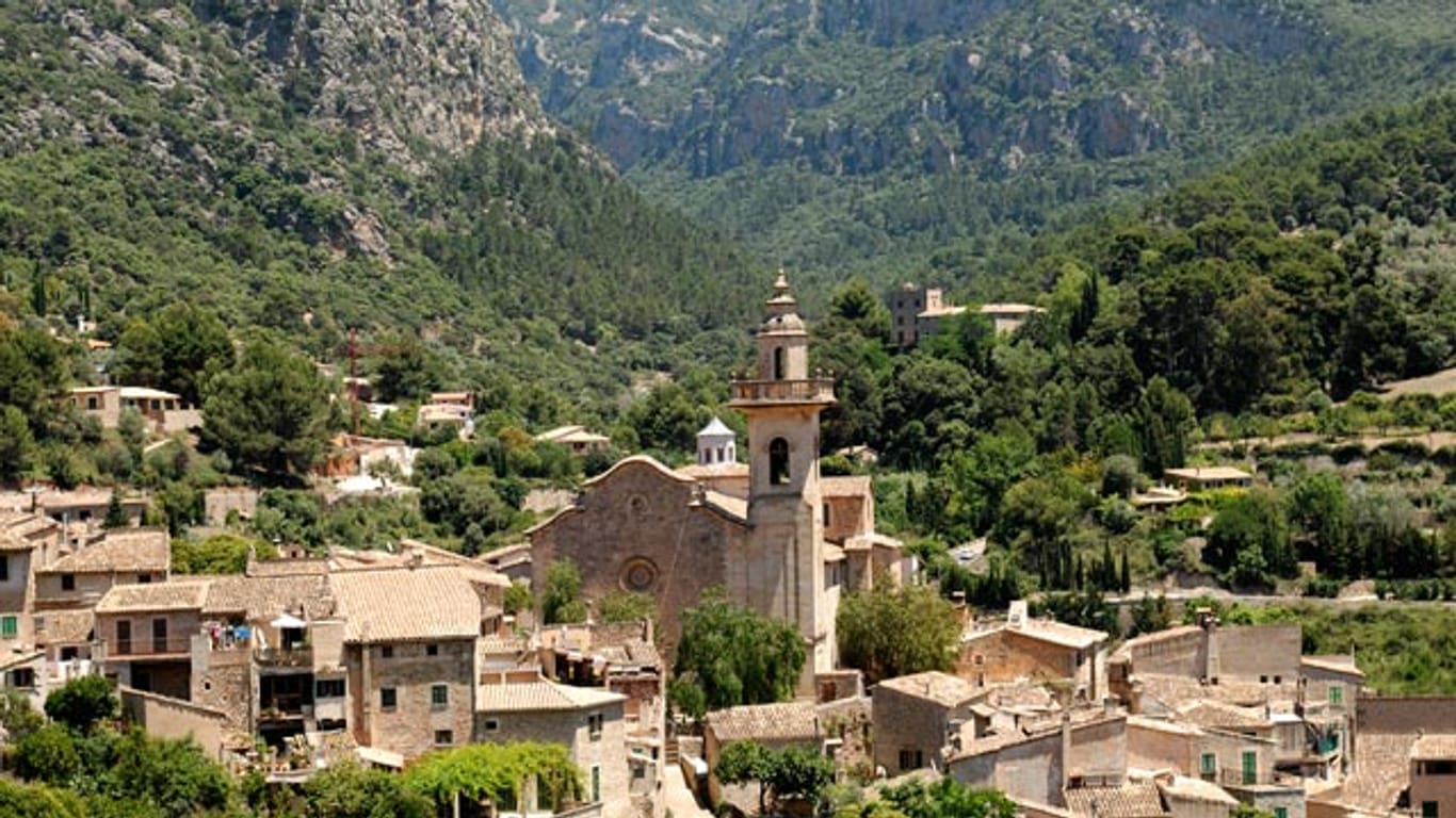 Valldemossa: ein malerisches Bergdorf auf Mallorca
