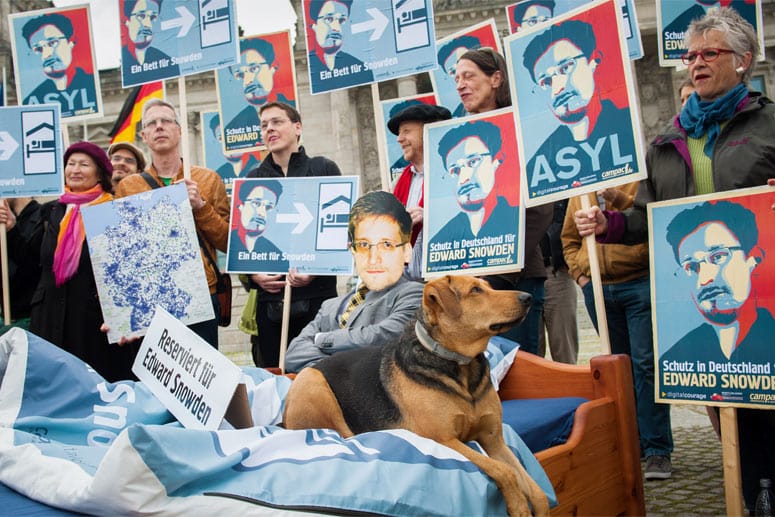 Ein Bett für Edward Snowden