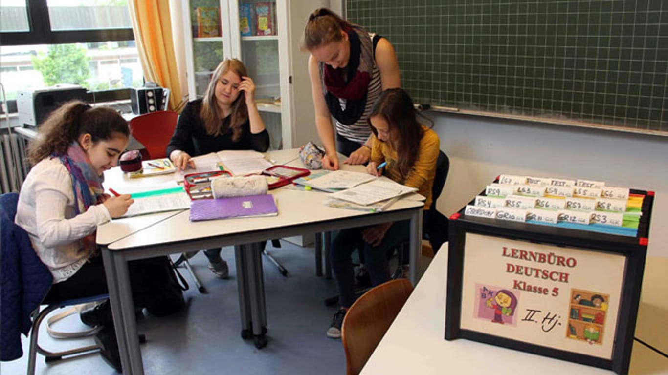 Deutscher Schulreis 2014: Schülerinnen in der Anne-Frank-Realschule in München.