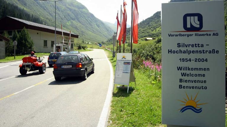 Die Silvretta-Hochalpenstraße öffnete als einer der letzten Alpenpässe wieder