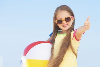 Das wichtigste Kaufkriterium einer Kinder-Sonnenbrille sollte der UV-Schutz sein