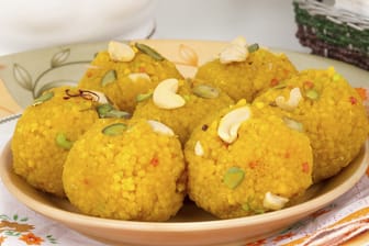 Laddu ist eine exotische Süßspeise aus Indien, die zwar kalorienreich aber auch gesund ist
