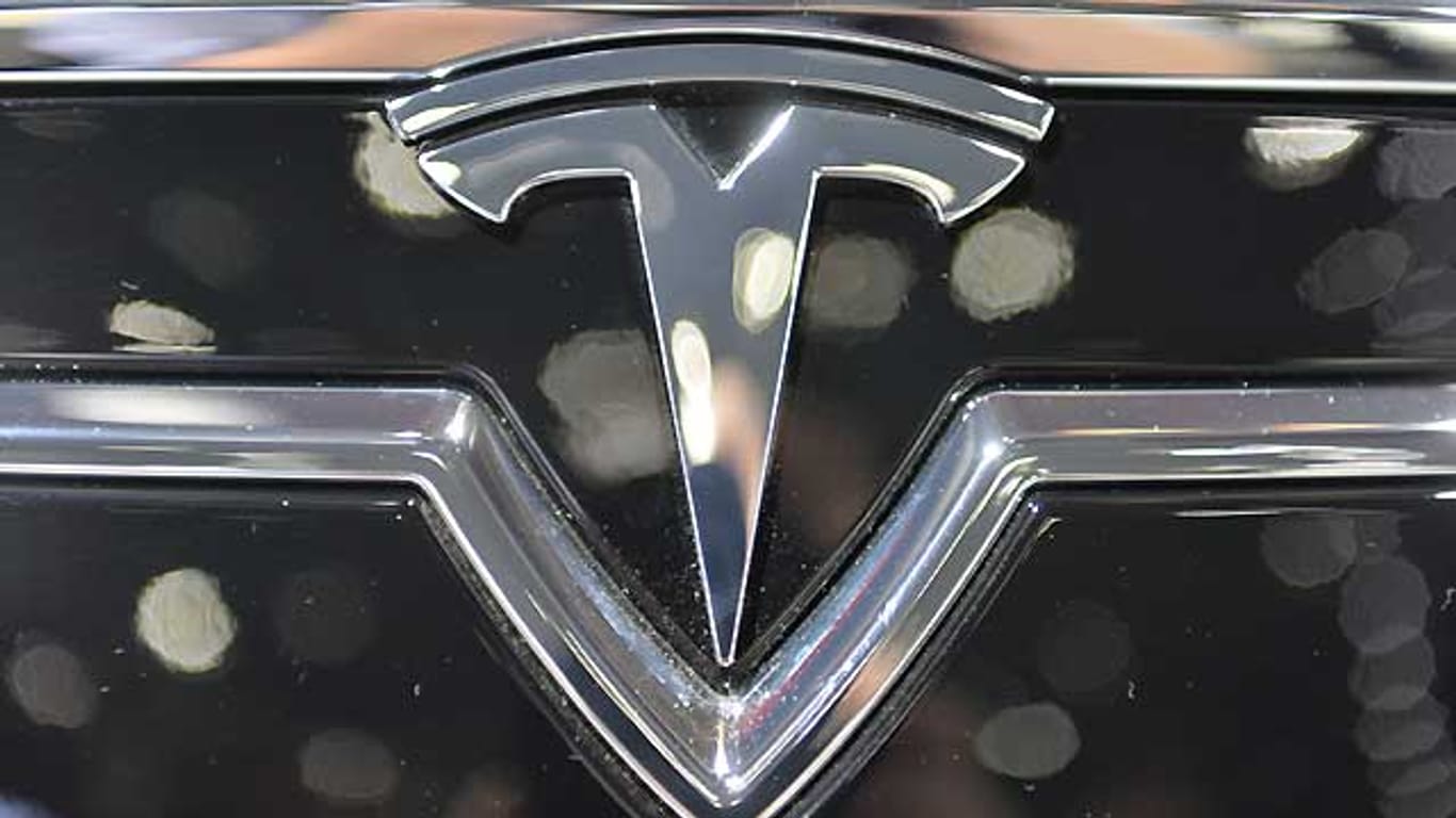 Tesla-Logo: Elektroauto-Hersteller gibt seine Patente frei