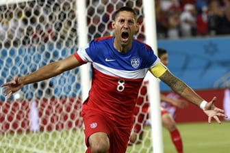 Clint Dempsey.