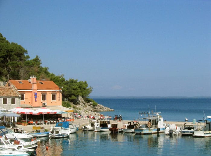 Die Insel Losinj liegt im Norden Kroatiens in der Kvarner Bucht. Mit circa 300 Sonnentagen pro Jahr zählt die Insel zu den sonnigsten Regionen Europas.