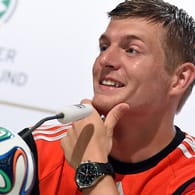 Toni Kroos während der DFB-Pressekonferenz.