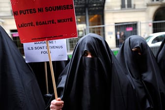 Urteil: Burka-Verbot in Frankreich rechtens