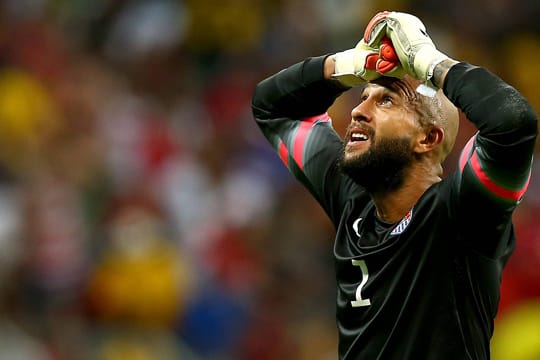 Enttäuschung pur: Für Tim Howard und das US-Team ist die WM vorzeitig beendet.