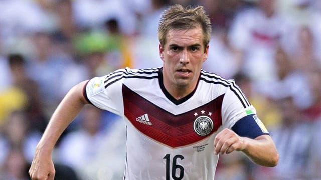 Es bleibt dabei: Philipp Lahm wird auch gegen Frankreich im defensiven Mittelfeld spielen.