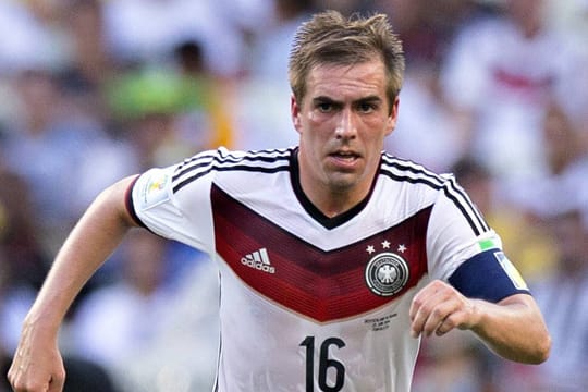 Es bleibt dabei: Philipp Lahm wird auch gegen Frankreich im defensiven Mittelfeld spielen.