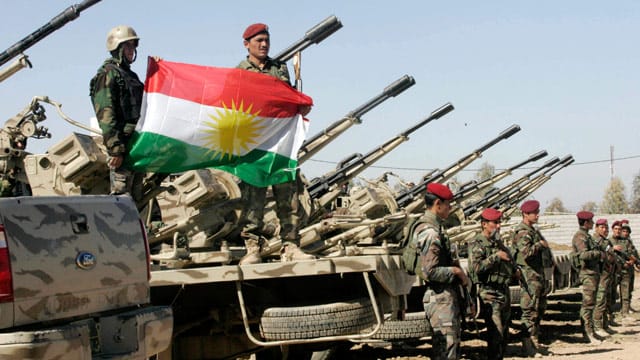 Einheiten der kurdischen Peschmerga nutzen das Machtvakuum im Norden des Irak, um ihren Einflussbereich auszuweiten Einheiten der kurdischen Peschmerga nutzen das Machtvakuum im Norden des Irak, um ihren Einflussbereich auszuweiten