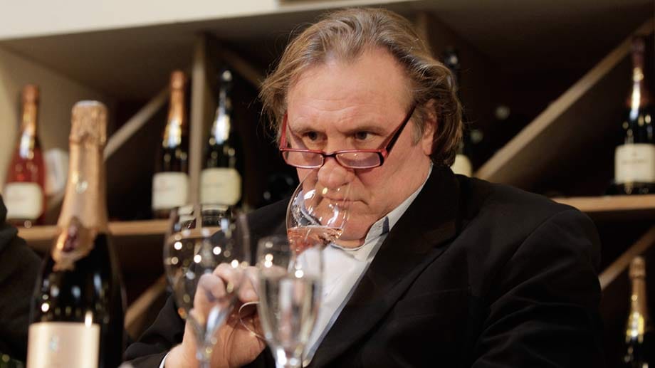 Gérard Depardieu frönt mit Vorliebe den kulinarischen Genüssen und eröffnet nun eigene Restaurants in seiner russischen Wahlheimat.