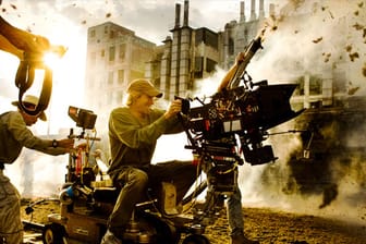 Exklusives Video: Spektakuläre Dreharbeiten zu "Transformers 4: Ära des Untergangs"