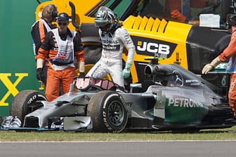 Ende einer Dienstfahrt: Nico Rosberg musste sein Auto in Silverstone mit Getriebeproblemen vorzeitig abstellen.