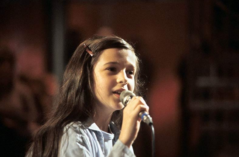 Andrea Jürgens begann ihre Karriere als Sängerin bereits in sehr jungen Jahren. Mit 10 Jahren hatte sie ihren ersten Fernsehauftritt in der ARD-Silvestergala "Am laufenden Band" mit Rudi Carrell beim Jahreswechsel 1977/78.