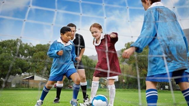 Fußball macht Kindern Spaß - dabei geht es ihnen nicht nur um das Gewinnen.