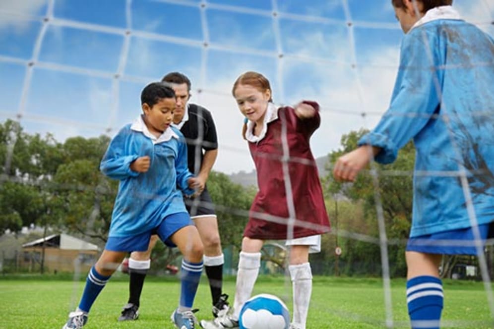 Fußball macht Kindern Spaß - dabei geht es ihnen nicht nur um das Gewinnen.