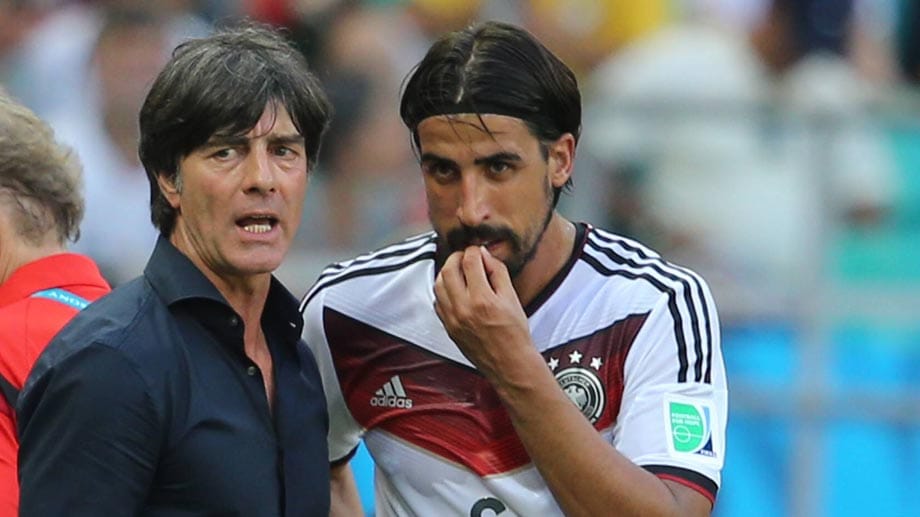 Joachim Löw (li.) musste beim WM-Finale auf Sami Khedira verzichten.