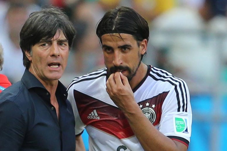 Joachim Löw (li.) musste beim WM-Finale auf Sami Khedira verzichten.