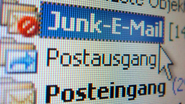 Der Spam-Ordner darf nicht ignoriert werden.