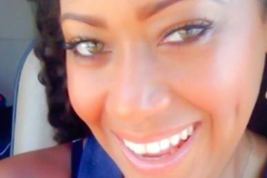 "Lächle - heute ist ein neuer Tag und morgen eine neue Chance, Größe zu zeigen" twitterte Farrah Franklin wenige Tage vor der Verhaftung.