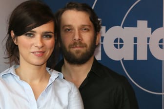 Die "Tatort"-Kommissare Kira Dorn und Lessing alias Nora Tschirner und Christian Ulmen.