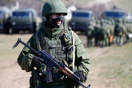Ein russischer Soldat ohne Hoheitsabzeichen (im März auf der Halbinsel Krim): "Instrument zur Durchsetzung nationaler Interessen"
