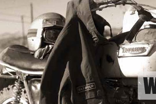 Stylisch geschützt auf dem Motorrad: Die besten Biker-Outfits von klassisch bis modern.