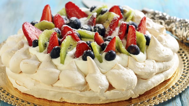 In einem Punkt sind sich Neuseeländer und Australier einig: die luftige Pavlova-Torte ist ein Genuss!