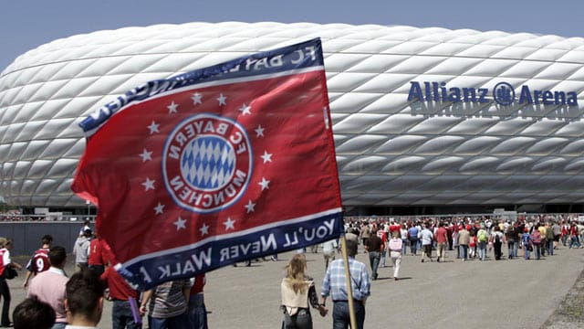 Bald sollen 75.000 Zuschauer in die Münchner Allianz Arena passen. Bald sollen 75.000 Zuschauer in die Münchner Allianz Arena passen.