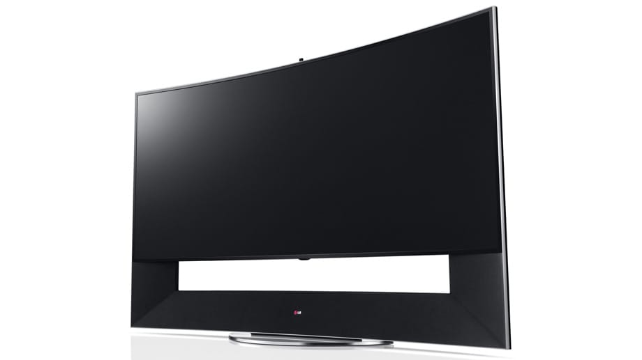LGs gebogener Fernseher 105UC9 misst 2,70 Meter (105 Zoll) in der Diagonalen.