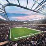 Die neue Spielstätte von Olympique Lyon, das Stade de Lyon, wird bei der EM Schauplatz von vier Gruppenspielen, einem Achtel- sowie einem Halbfinale sein. Die Arena ersetzt das bisherige Stade de Gerland und wurde 2015 fertiggestellt. 58.000 Fußballfans feuern hier während des Turniers ihre Nationalteams an.