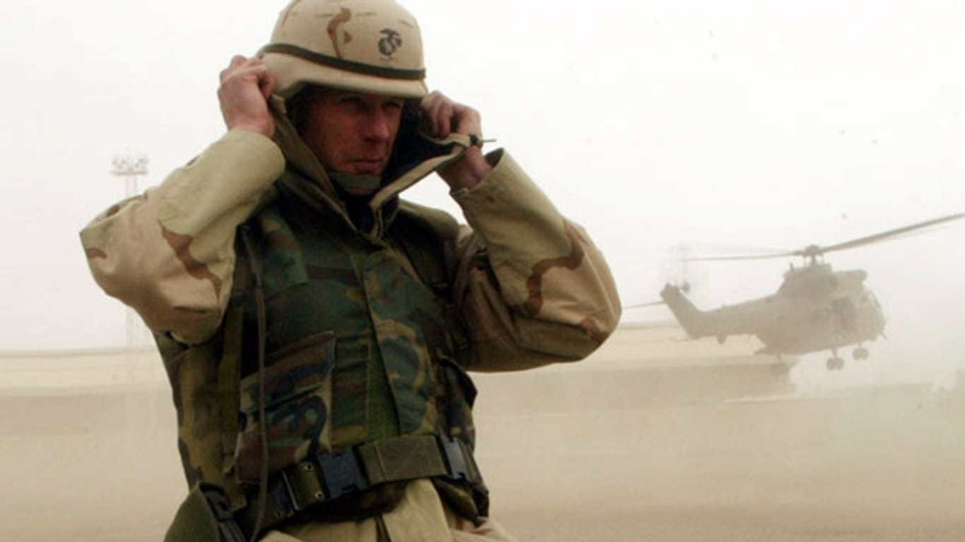 Ein US-Marine-Infanterist im Irak. Die US-Regierung erwägt offenbar einen Truppeneinsatz zur Rettung der Jesiden.