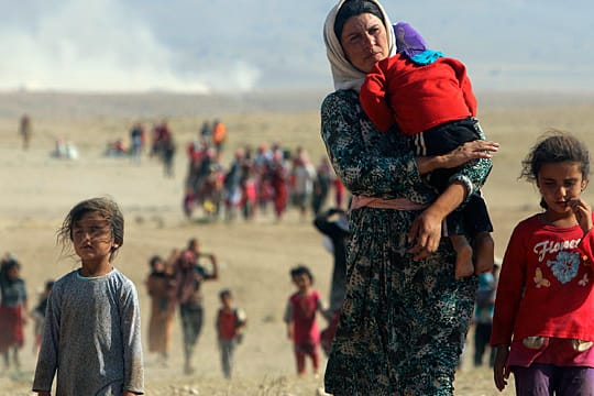 Tausende Flüchtlinge haben sich im Nord-Irak ins Gebirge geflüchtet