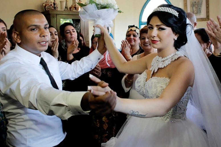 Mahmoud Mansour und seine Frau Maral Malka feierten trotz der Proteste ihre Hochzeit