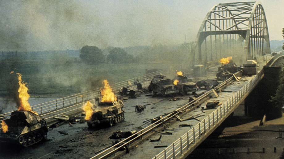 Der von der Kritik hochgelobte Kriegsfilm "Die Brücke von Arnheim" (1977) fand in Deutschland große Beachtung.