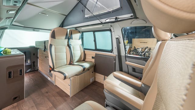 Ausgebaute Kastenwagen sind beliebte Reisemobile - hier das Interieur des Hymercar Capetown Ausgebaute Kastenwagen sind beliebte Reisemobile - hier das Interieur des Hymercar Capetown