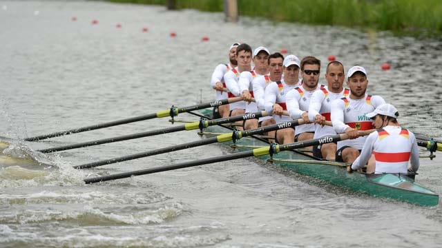 Richard Schmidt (5. v. re.) kämpft mit dem Deutschland-Achter auf der Bosbaan in Amsterdam um WM-Gold. Richard Schmidt (5. v. re.) kämpft mit dem Deutschland-Achter auf der Bosbaan in Amsterdam um WM-Gold.