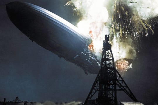 Vor über 77 Jahren ging das Luftschiff "Hindenburg" bei der Landung in Flammen auf.