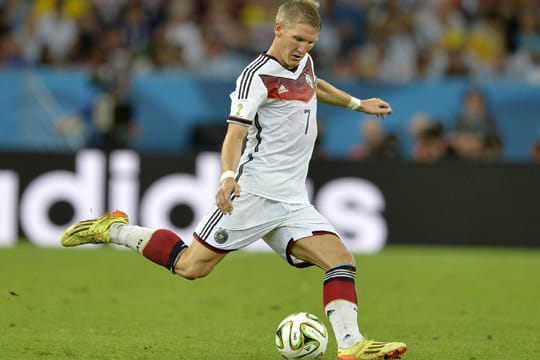 Die DFB-Auswahl um Bastian Schweinsteiger wird im März 2015 nicht zum Testspiel nach Israel reisen.