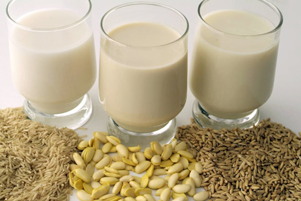 Getreidemilch besteht meist aus Reis, Sojabohnen oder Hafer