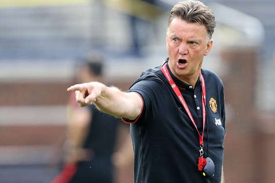 Louis van Gaal hat wieder einmal gegen seinen Ex-Klub Bayern München nachgetreten.