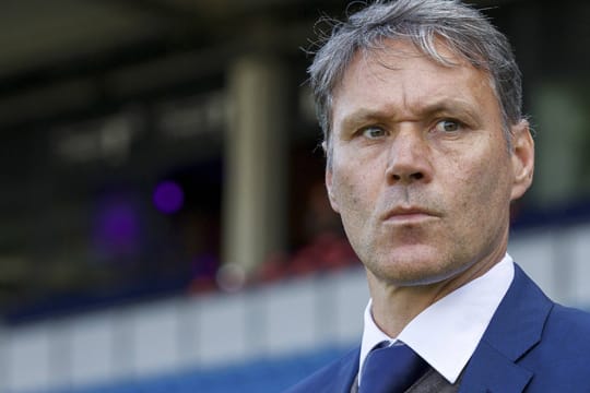 Marco van Basten muss eine Auszeit nehmen.