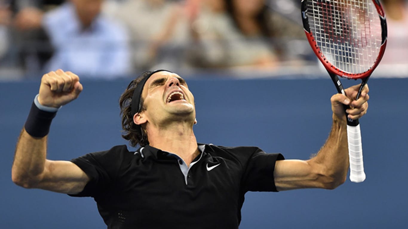 Siegesschrei: Roger Federer bezwingt Gael Monfils und steht im Halbfinale der US Open.