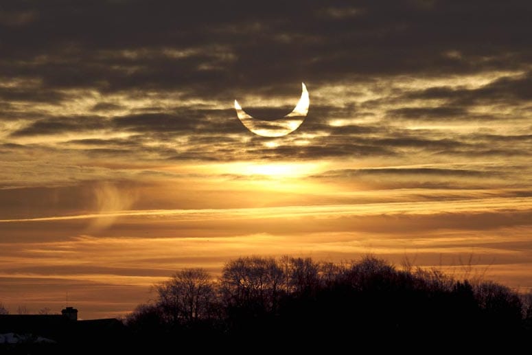 Eine deutliche partielle Sonnenfinsternis könnte im März 2015 die deutschen Stromnetze stören