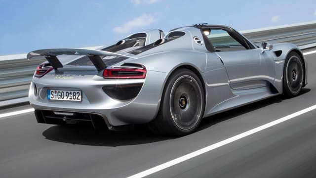 Porsche 918 Spyder muss erneut überprüft werden.