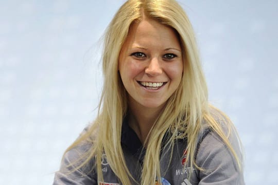 Biathlon-Ass Miriam Gössner kann wieder lachen.