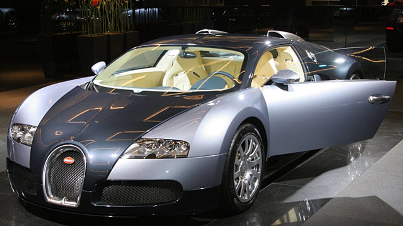 Mit einem solchen Bugatti Veyron wollte ein Amerikaner Versicherungsbetrug begehen - jetzt droht ihm eine Haftstrafe